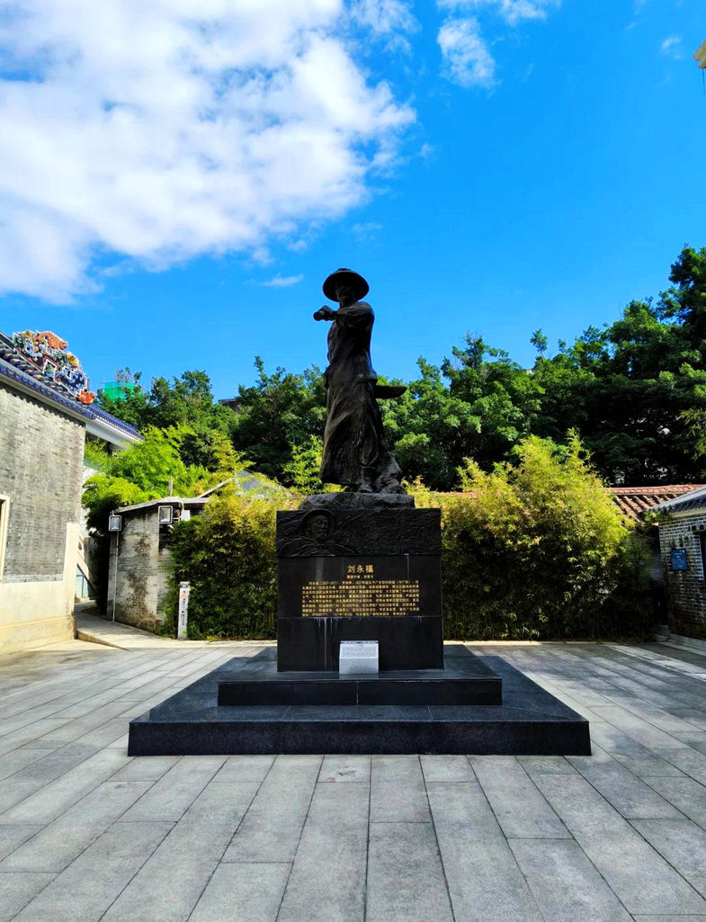 P12.jpg